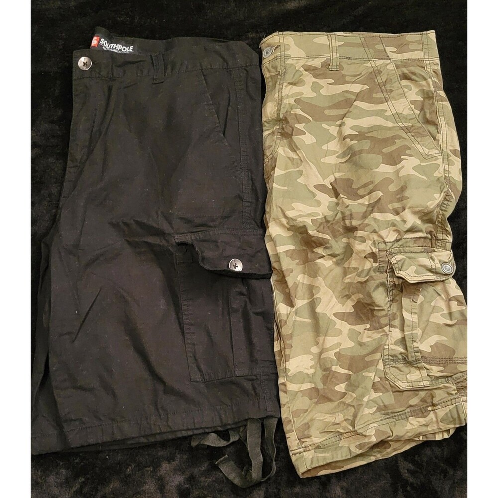 Lot Of 2 Size 38 Men's Shorts Spring Summer Camo And Black With Pockets